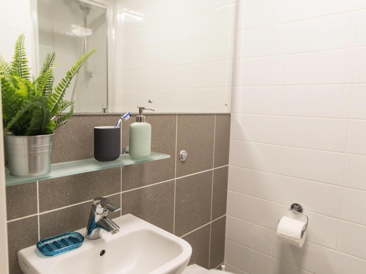 Apartament Sterling Court In Wembley Londyn Zewnętrze zdjęcie